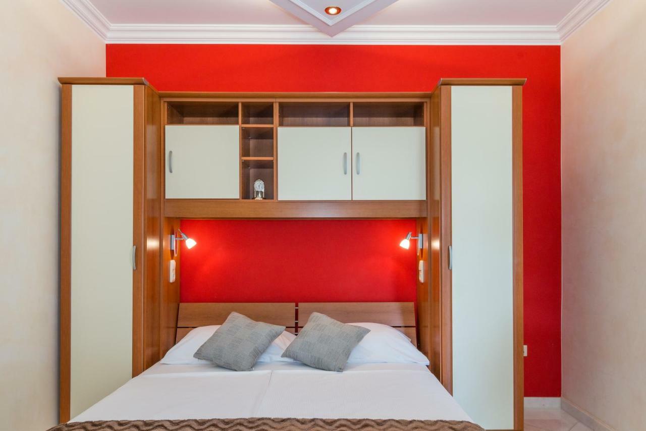 Katy & David Apartments 扎达尔 外观 照片